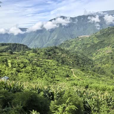 玉山雷波图片